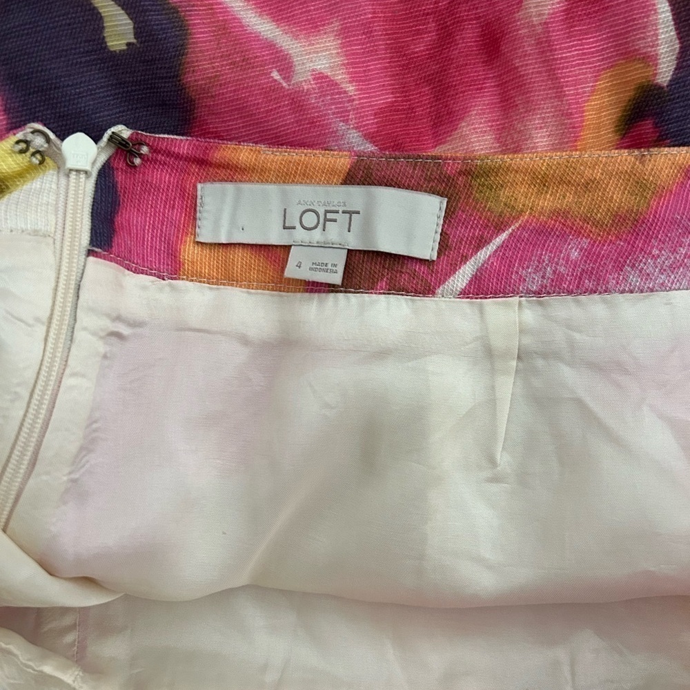 Floral Linen Watercolor Mini Pencil Skirt‎ Size 4 - Picture 3 of 5